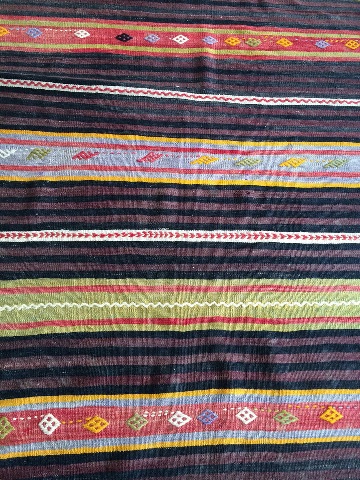 Rust Turkish Kilim Rug 2'2" x 3'3" Flat-Weave detail