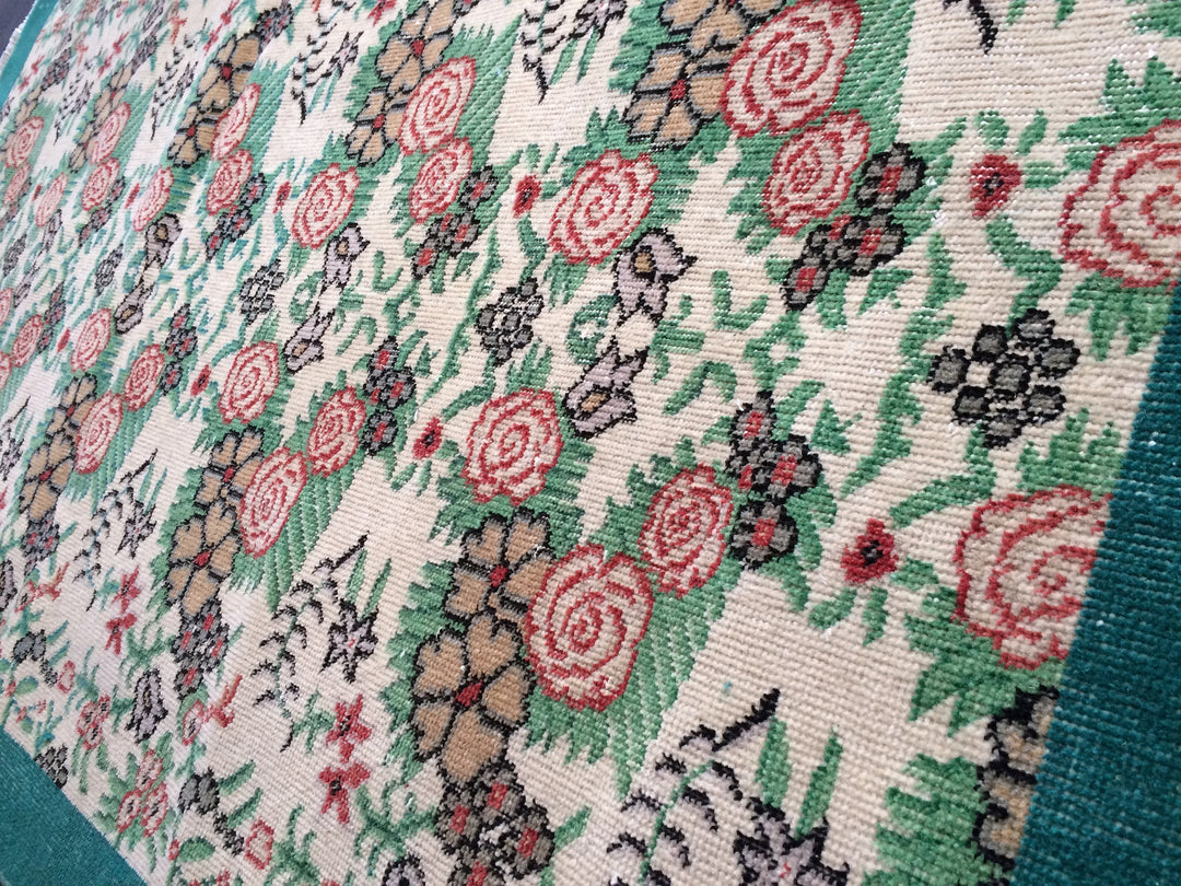 Green Turkish Oushak Rug 4' x 7' Hand-Knotted | No. WR97668
