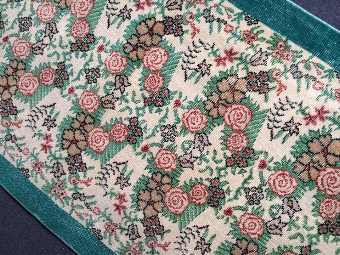 Green Turkish Oushak Rug 4' x 7' Hand-Knotted | No. WR97668