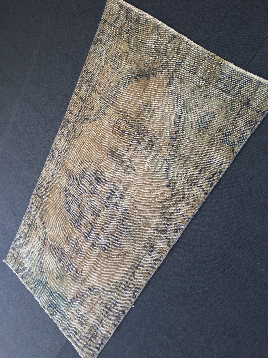 Turkish Ziegler Rug 9'10" x 13'3" Hand-Knotted view