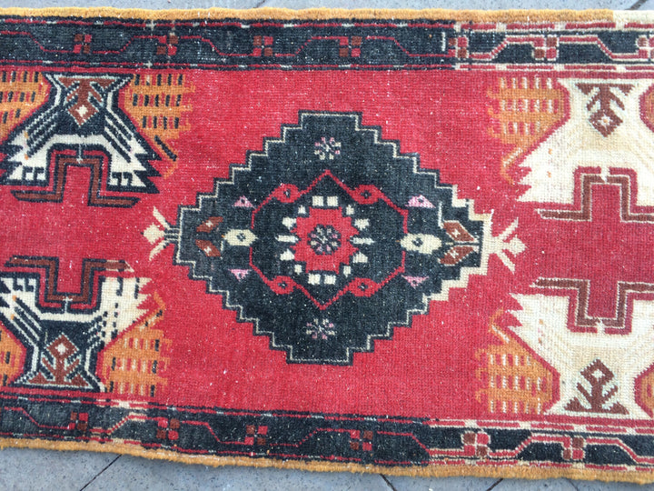 Turkish Oushak Rug Hand-Knotted detail