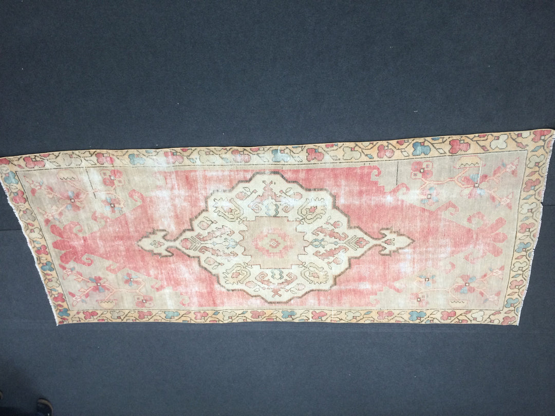 Pink Turkish Oushak Rug Hand-Knotted close-up