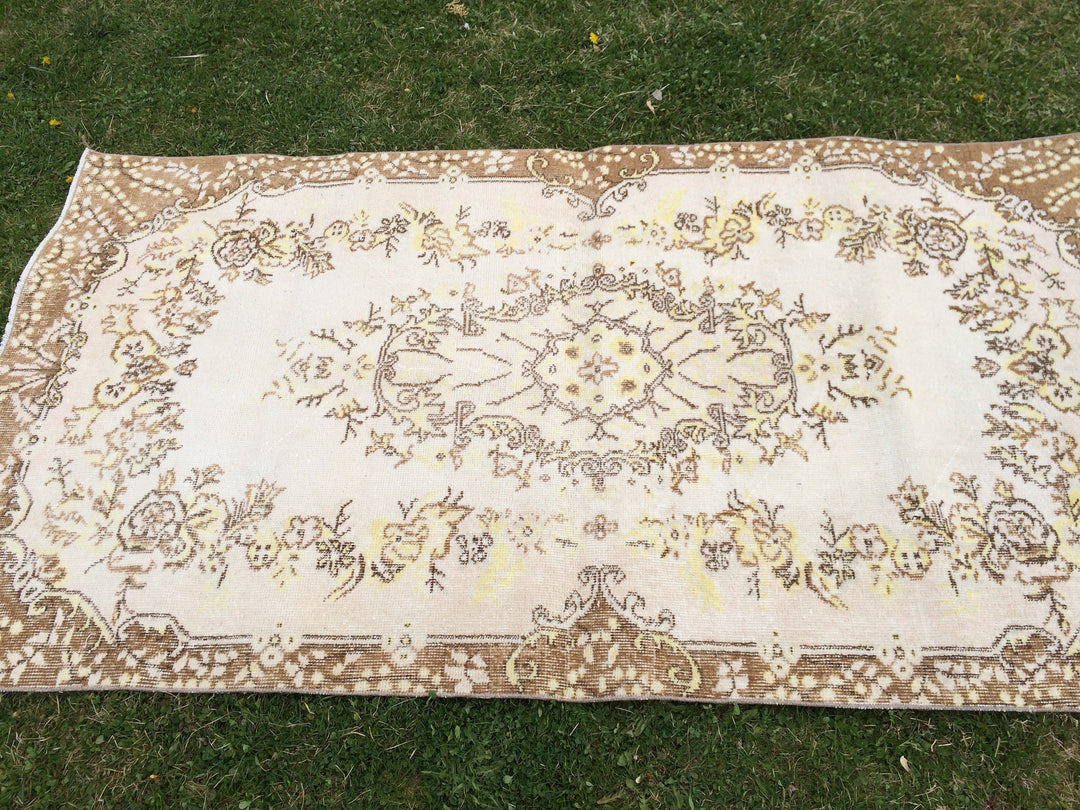 Turkish Oushak Runner Rug 2'6" x 10'1" Hand-Knotted field