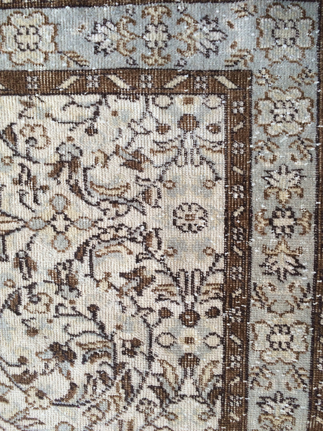 Turkish Oushak Rug 2'6" x 12' Hand-Knotted pattern