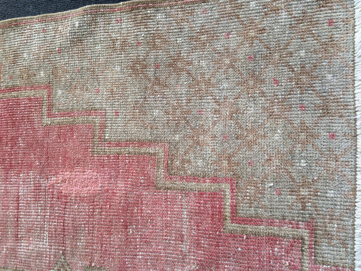 Turkish Runner Rug 4' x 8' 5" Hand-Knotted view 9