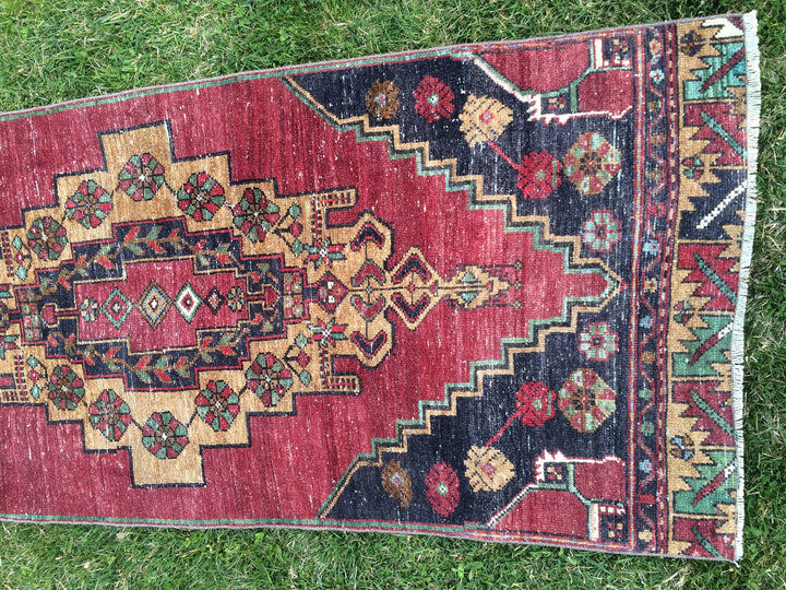 Turkish Runner Rug 2' 10" x 10' 1" Hand-Knotted view 9