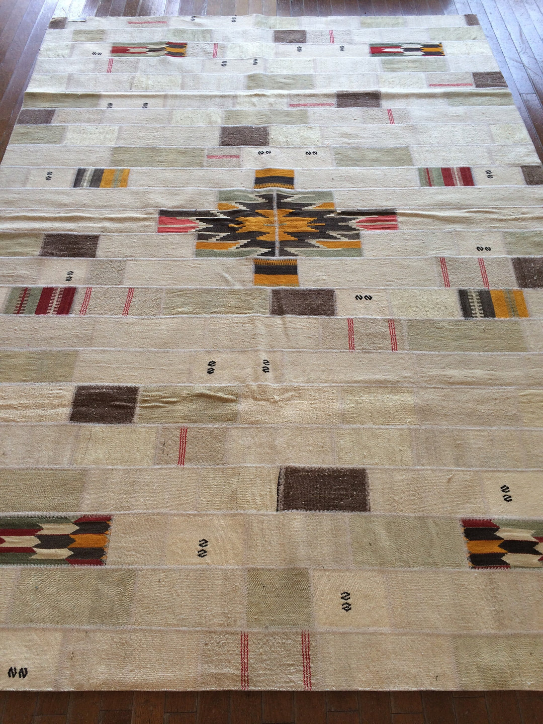 Beige Turkish Runner Rug 5' 11" x 8' 5" Hand-Knotted texture