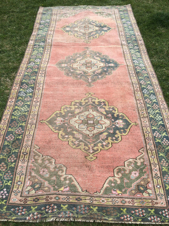 Turkish Oushak Rug 5' x 10' 4" Hand-Knotted detail