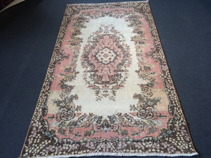 Pink Turkish Oushak Runner Rug Hand-Knotted close-up