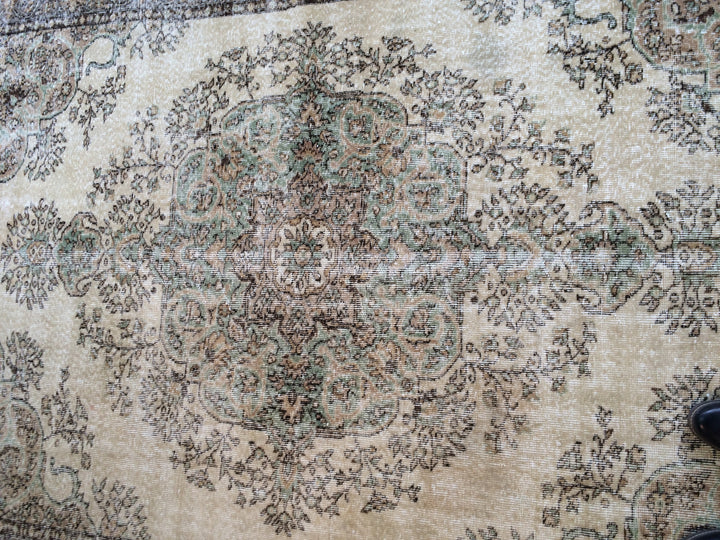 Beige Turkish Runner Rug 6' 6" x 9' 10" Hand-Knotted close-up