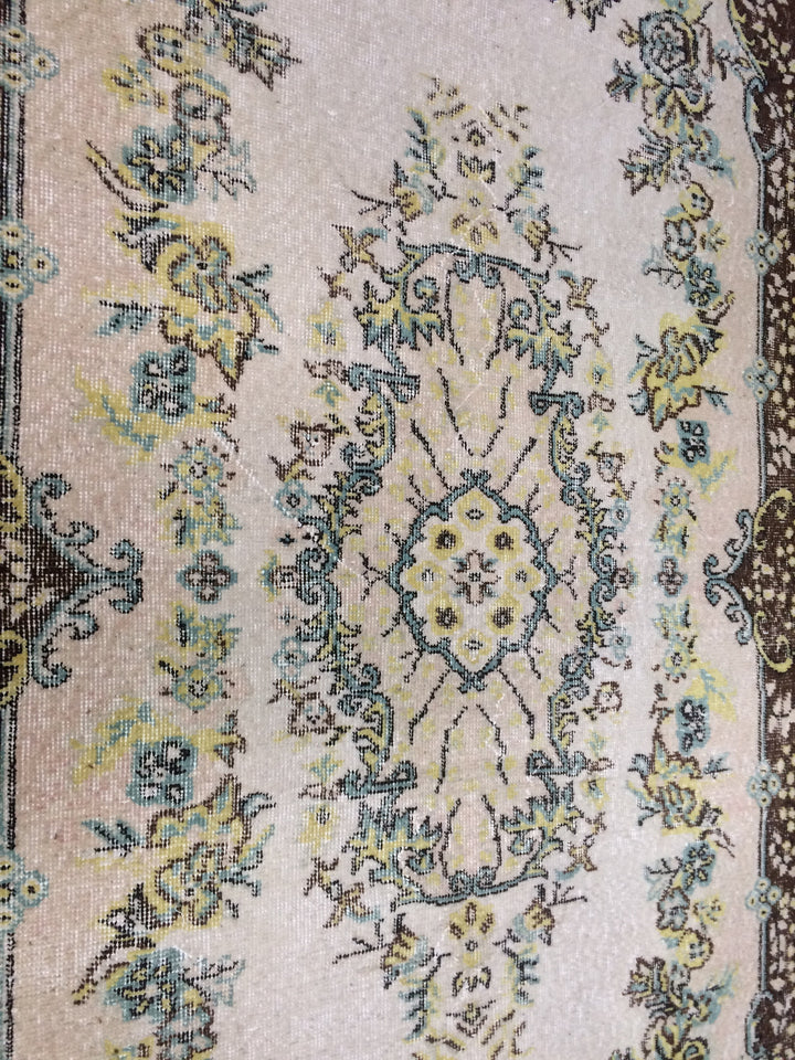 Turkish Oushak Rug 8'10" x 11'10" Hand-Knotted view 9