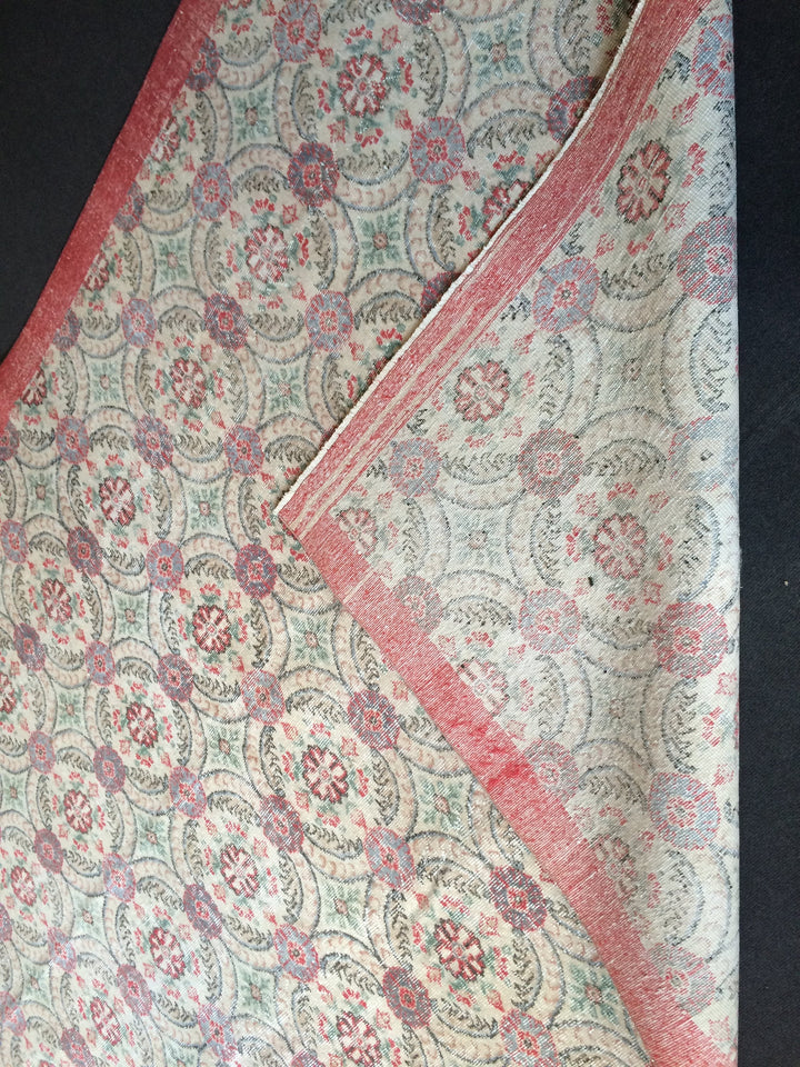 Beige Turkish Oushak Rug 7' x 10' 6" Hand-Knotted texture