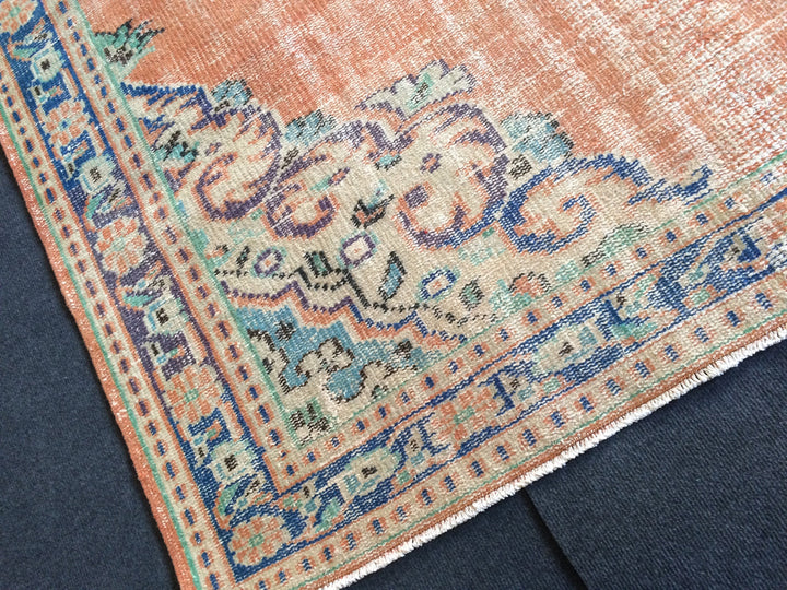 Turkish Oushak Rug 5'3" x 7'10" Hand-Knotted field