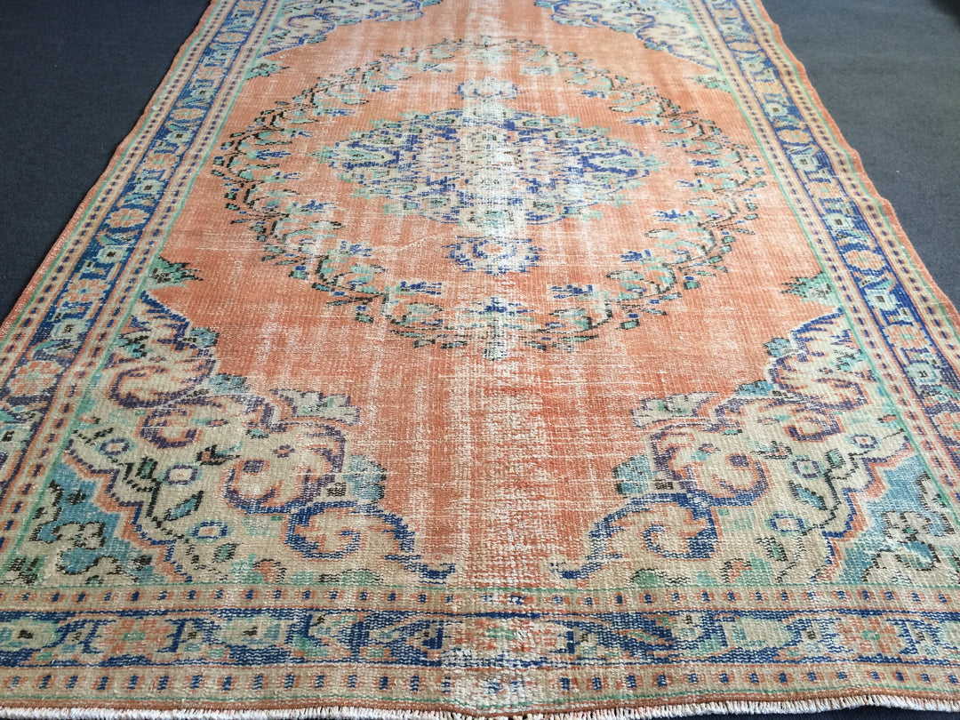 Turkish Oushak Rug 5'3" x 7'10" Hand-Knotted