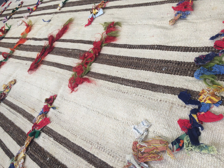 Turkish Oushak Rug 2'7" x 9'9" Flat-Weave texture