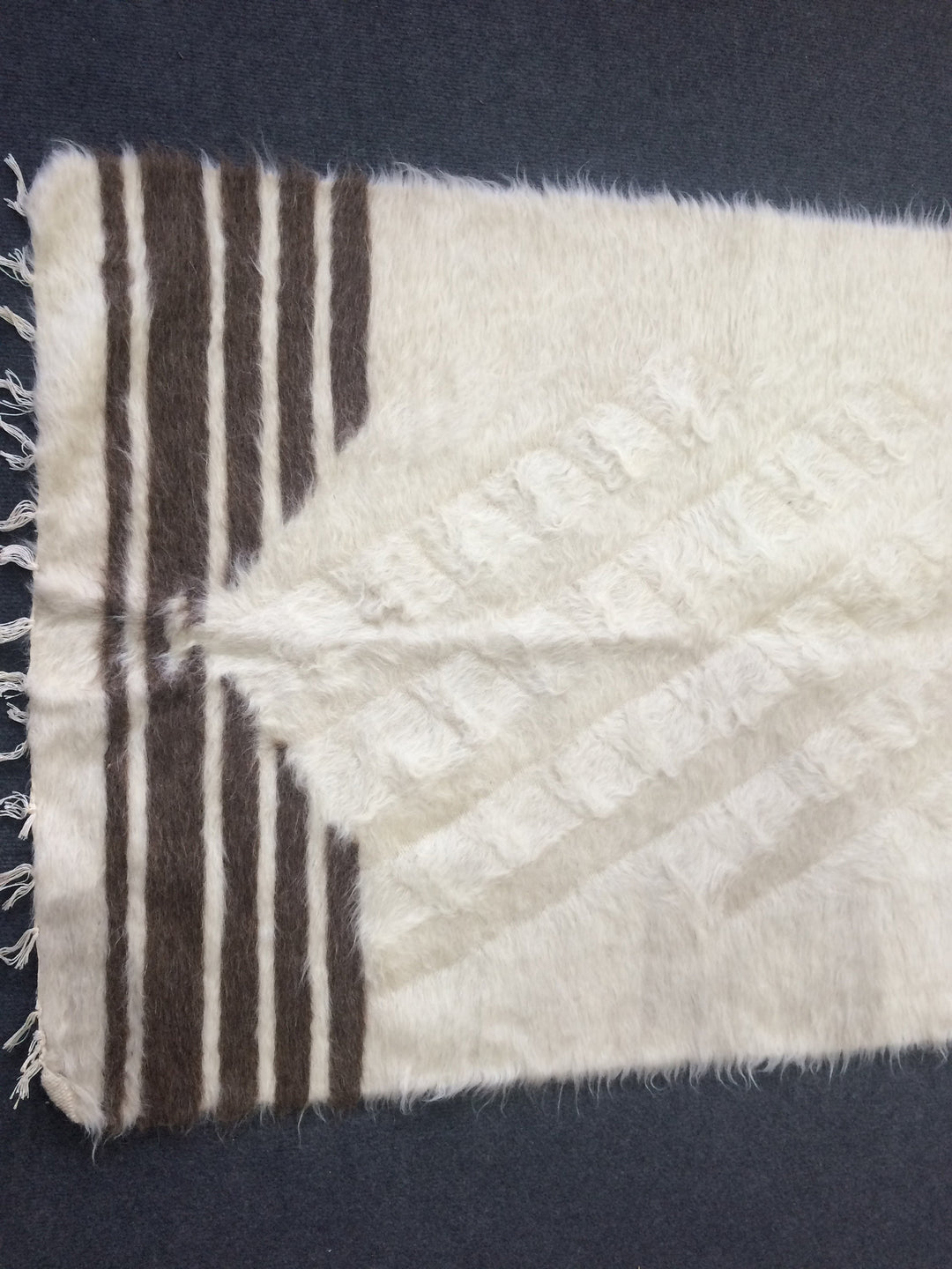 Turkish Oushak Rug 4'2" x 2'8" Hand-Knotted view