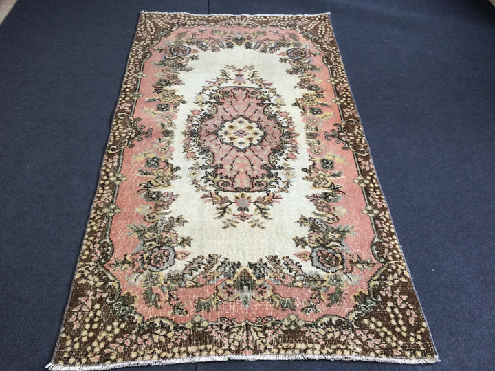 Pink Turkish Oushak Rug 4' x 7' Hand-Knotted detail