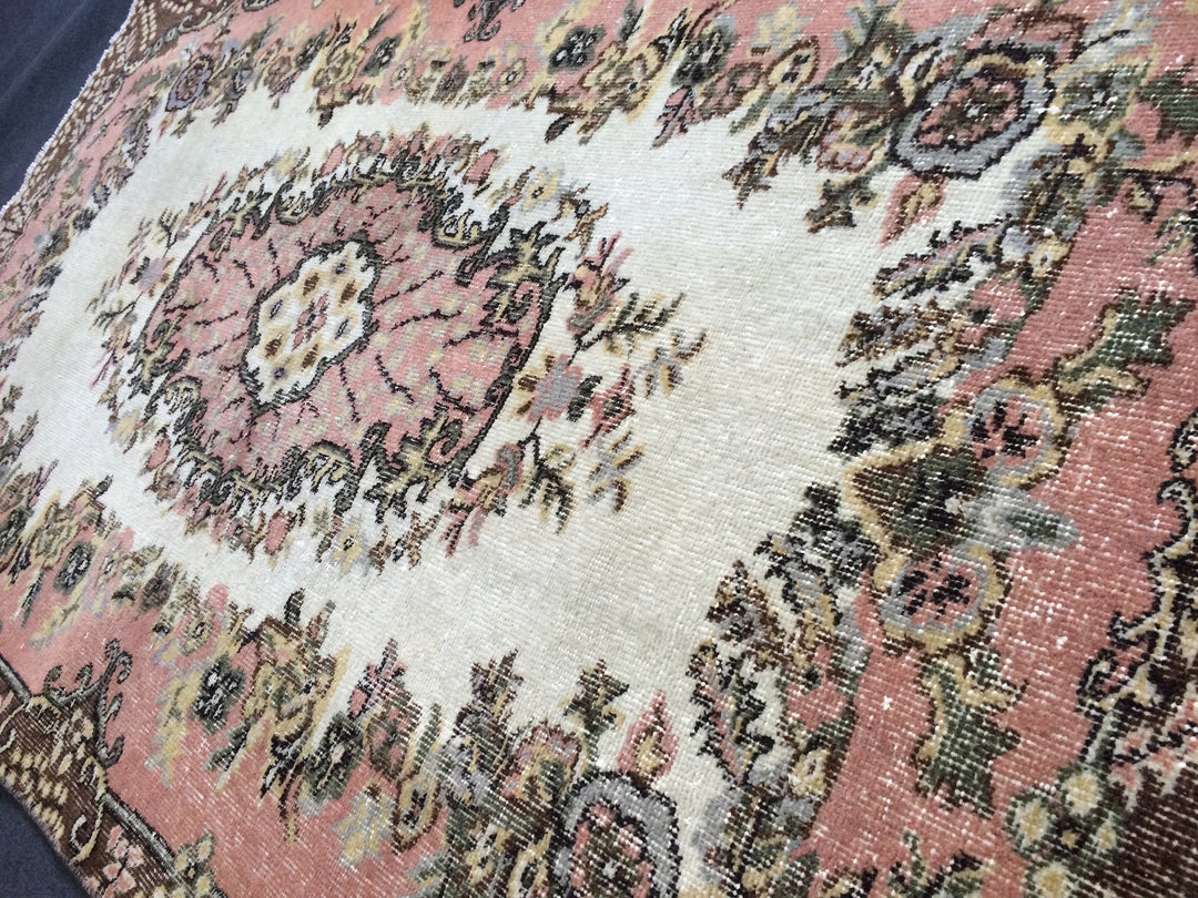 Pink Turkish Oushak Rug 4' x 7' Hand-Knotted close-up