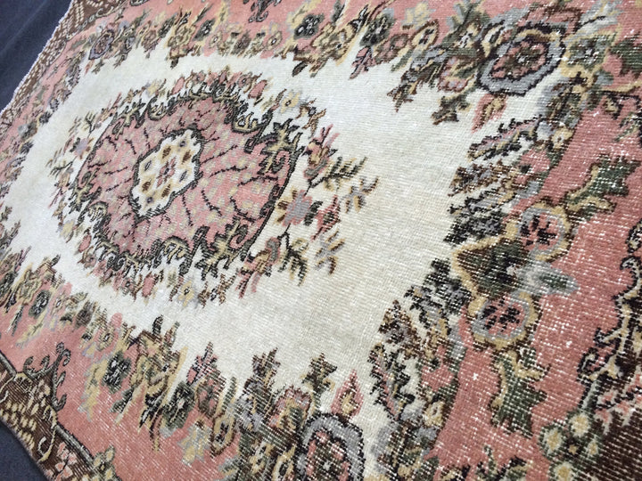 Pink Turkish Oushak Rug 4' x 7' Hand-Knotted close-up