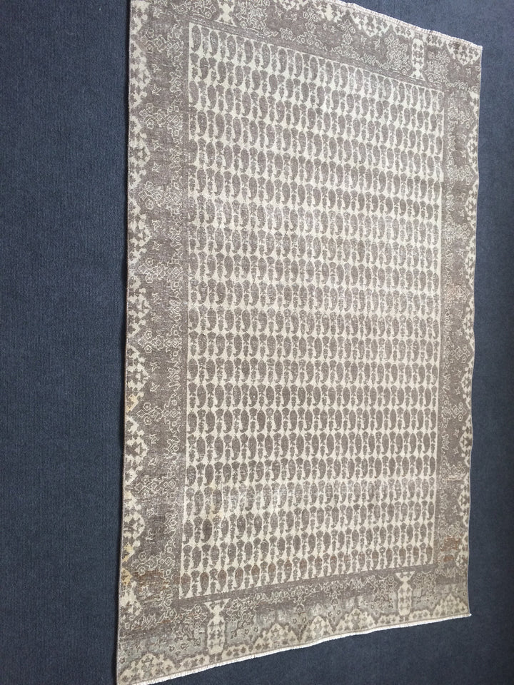 Turkish Oushak Rug Runner Rug - No. WR83682 Hand-Knotted texture