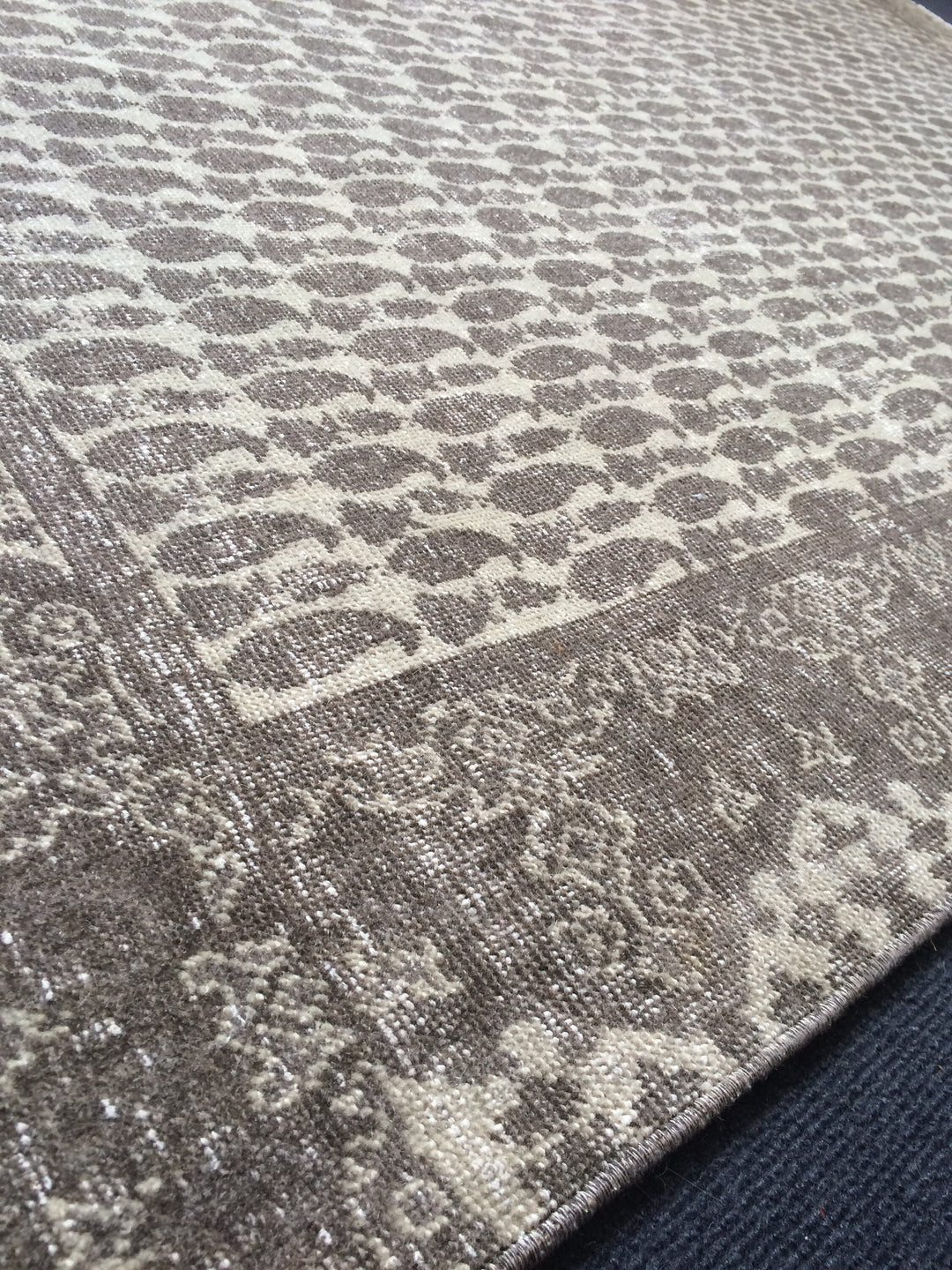 Turkish Oushak Rug Runner Rug - No. WR83682 Hand-Knotted field