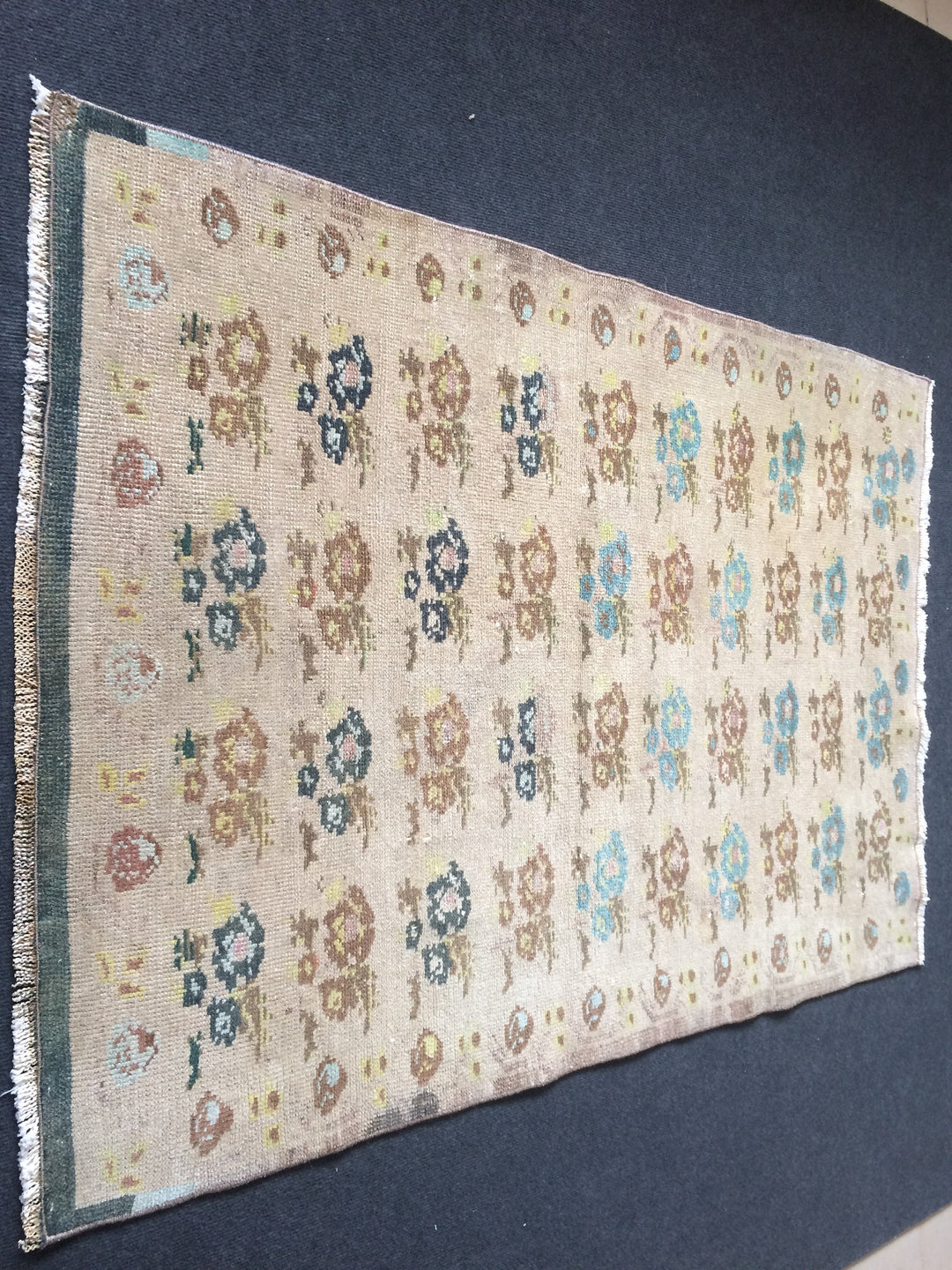 Rust Turkish Oushak Rug Hand-Knotted field