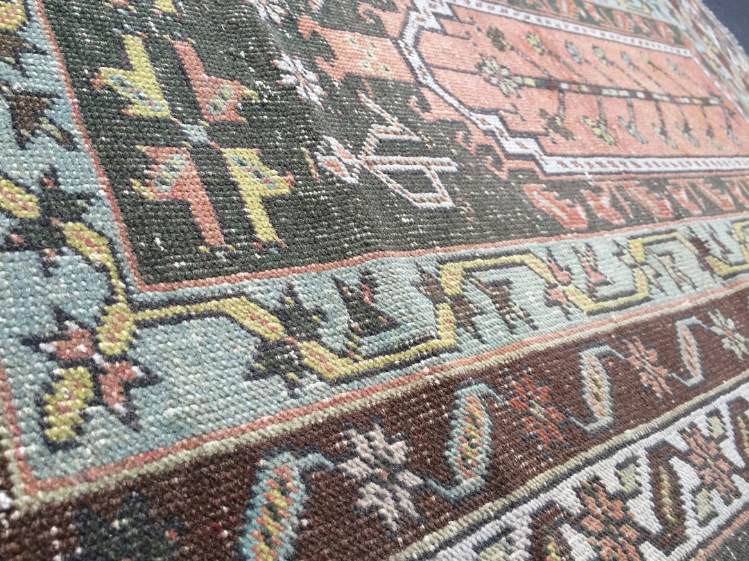 Turkish Oushak Rug 2'7" x 8'1" Hand-Knotted texture