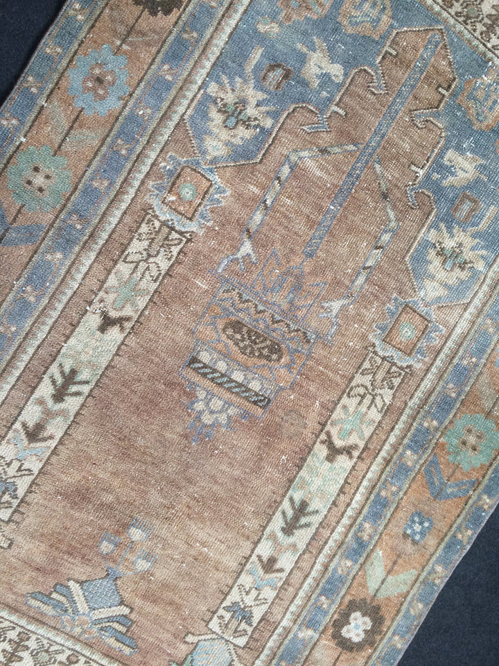 Rust Turkish Oushak Rug Hand-Knotted detail
