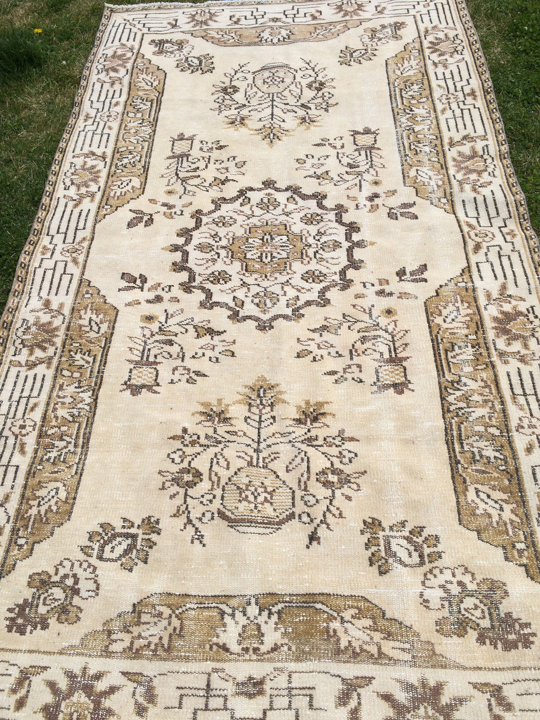 Beige Turkish Oushak Rug 5' x 9' Hand-Knotted field