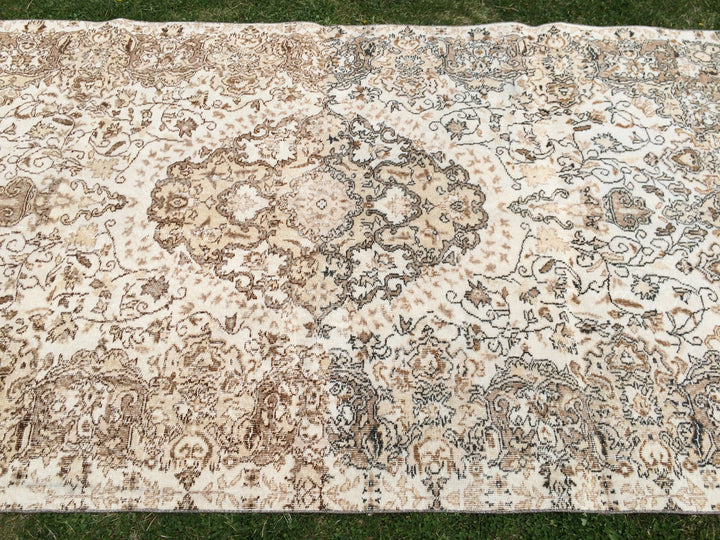 Rust Turkish Oushak Rug 5' 6" x 10' Hand-Knotted field