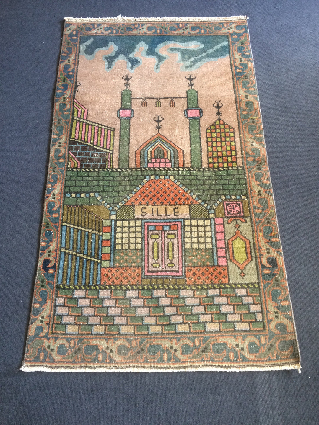 Turkish Oushak Rug 3'7" x 5'3" Hand-Knotted detail