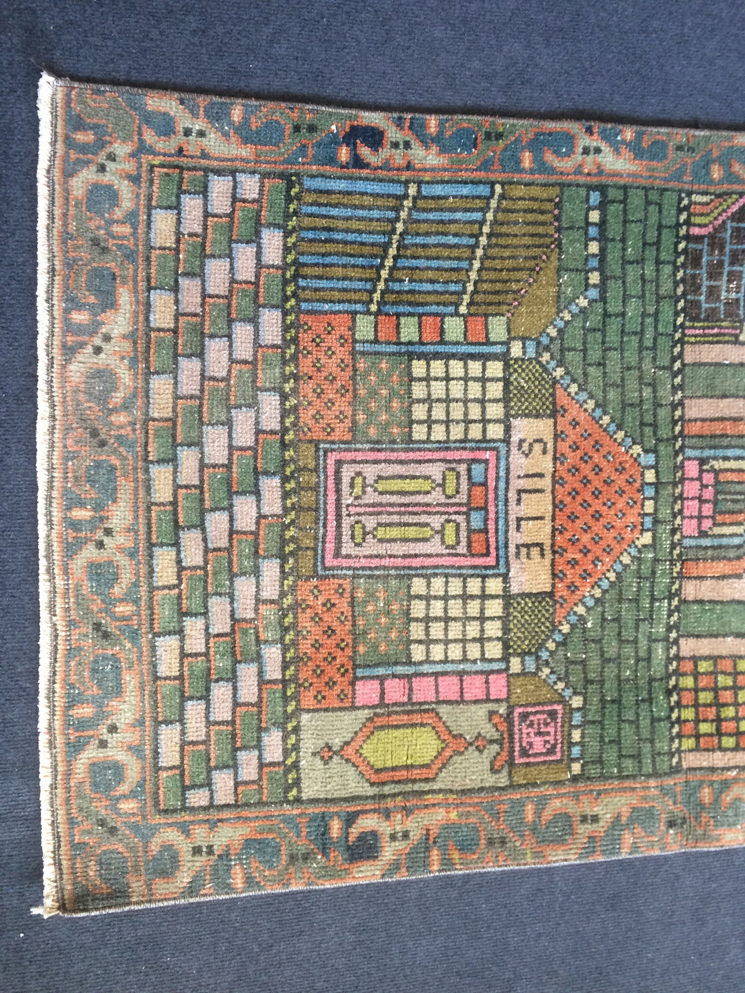 Turkish Oushak Rug 3'7" x 5'3" Hand-Knotted close-up