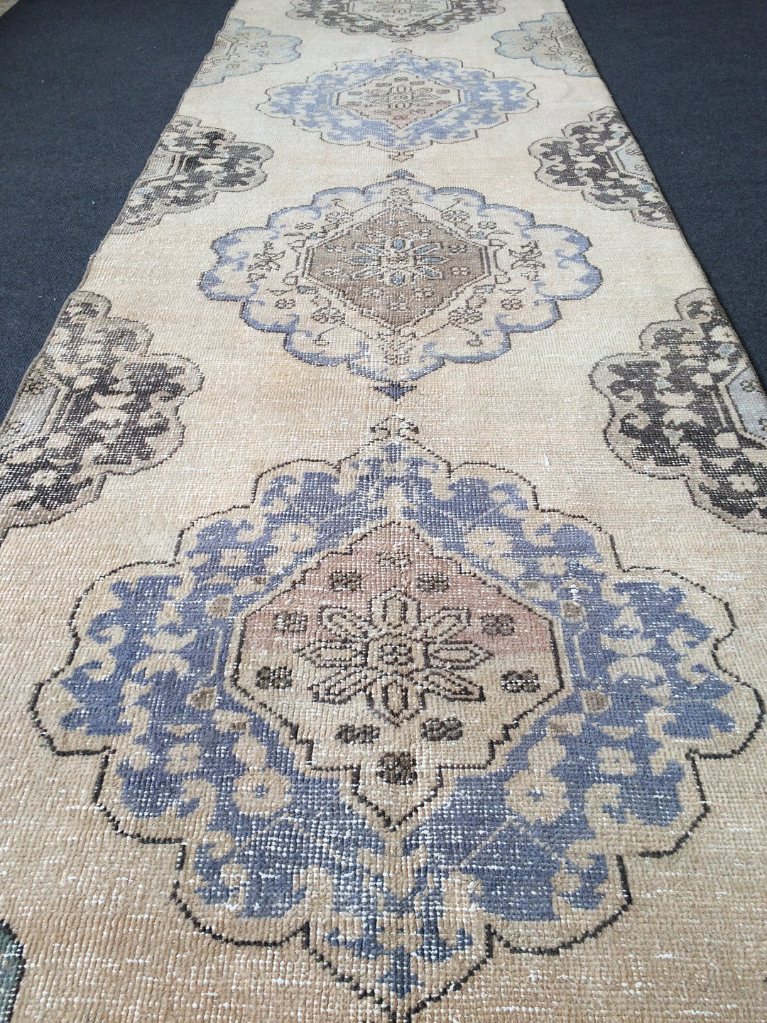 Beige Turkish Runner Rug 2' 11" x 12' 7" Hand-Knotted detail