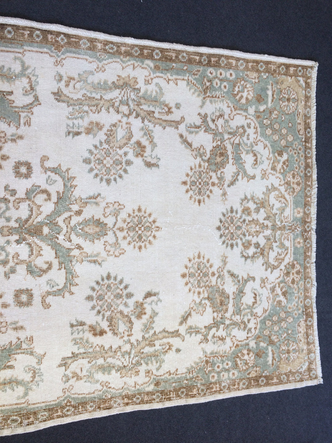 Rust Turkish Oushak Rug 2'7" x 10'1" Hand-Knotted pattern