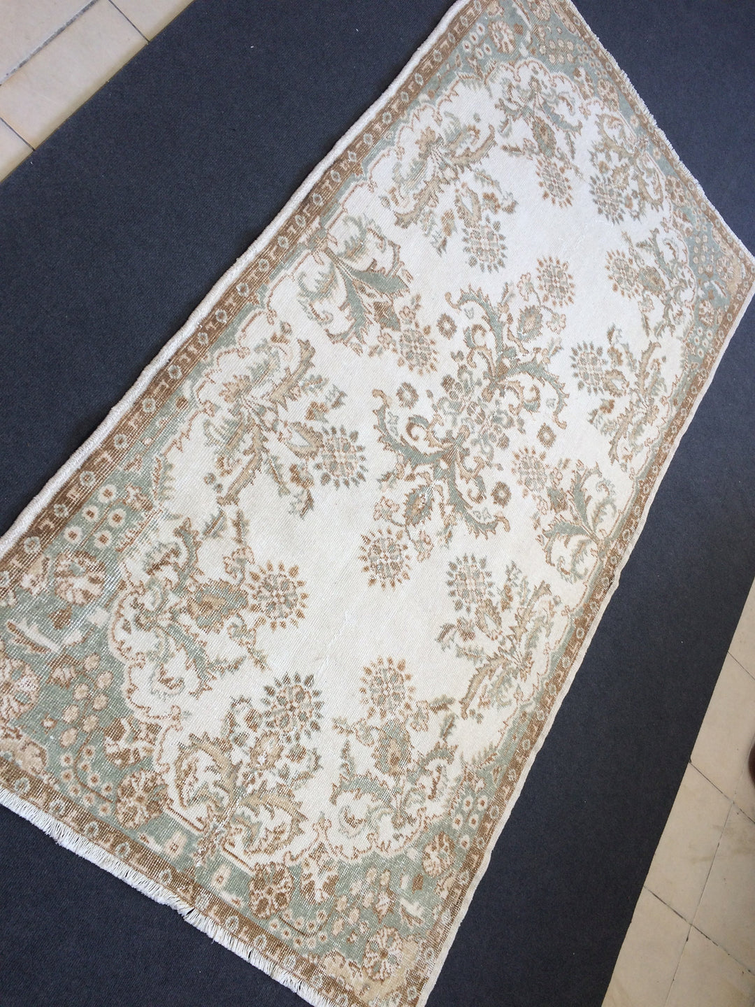 Rust Turkish Oushak Rug 2'7" x 10'1" Hand-Knotted view 9
