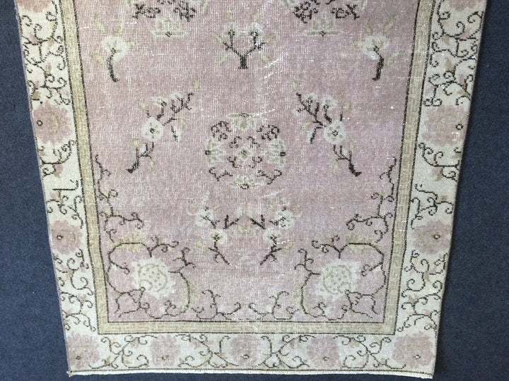 Turkish Oushak Rug 2'6" x 9'10" Hand-Knotted pattern