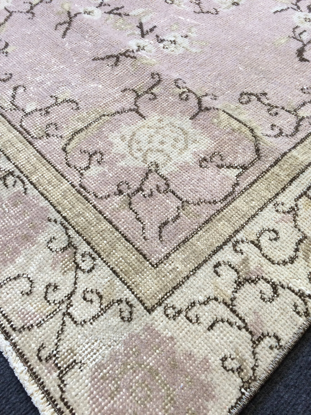 Turkish Oushak Rug 2'6" x 9'10" Hand-Knotted field