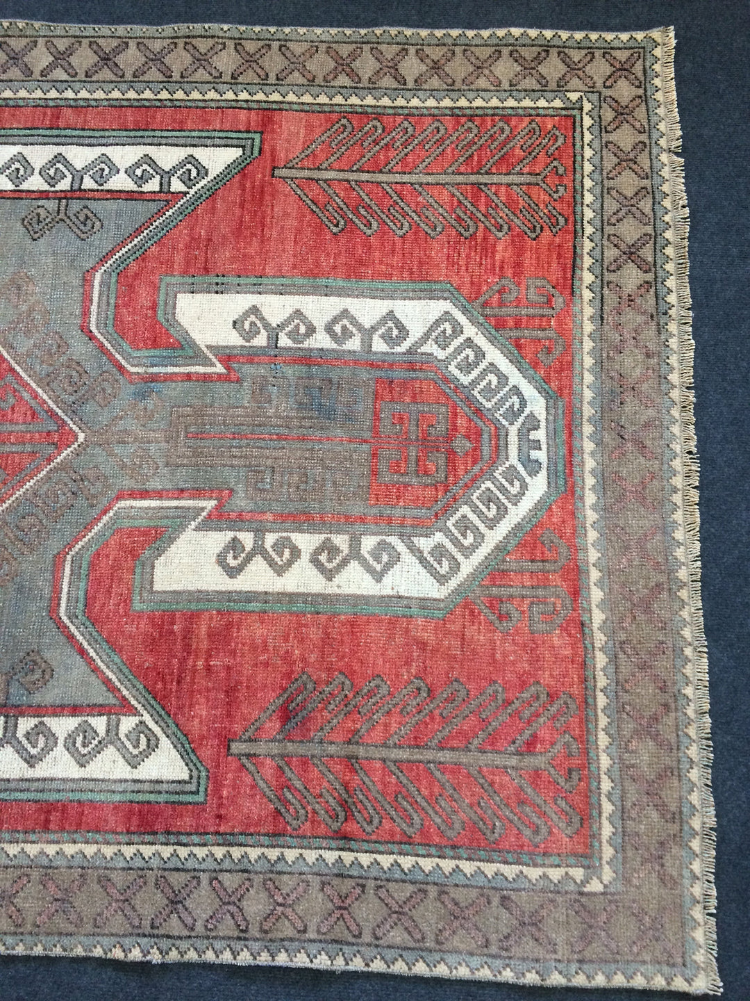 Rust Turkish Oushak Rug Hand-Knotted pattern