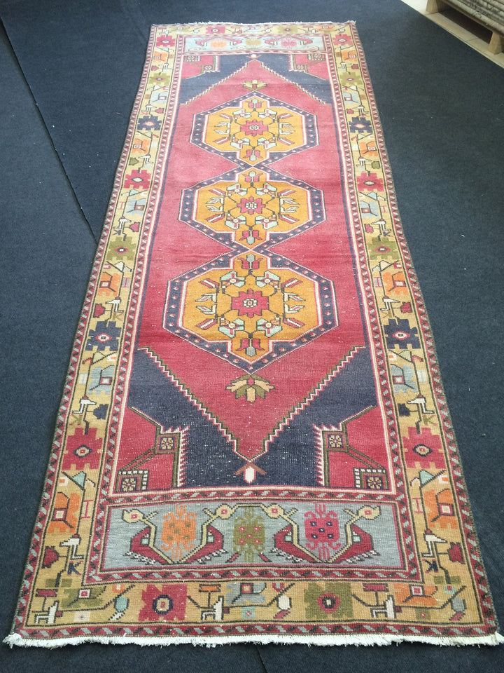 Beige Turkish Runner Rug 3' x 9' 4" Hand-Knotted detail