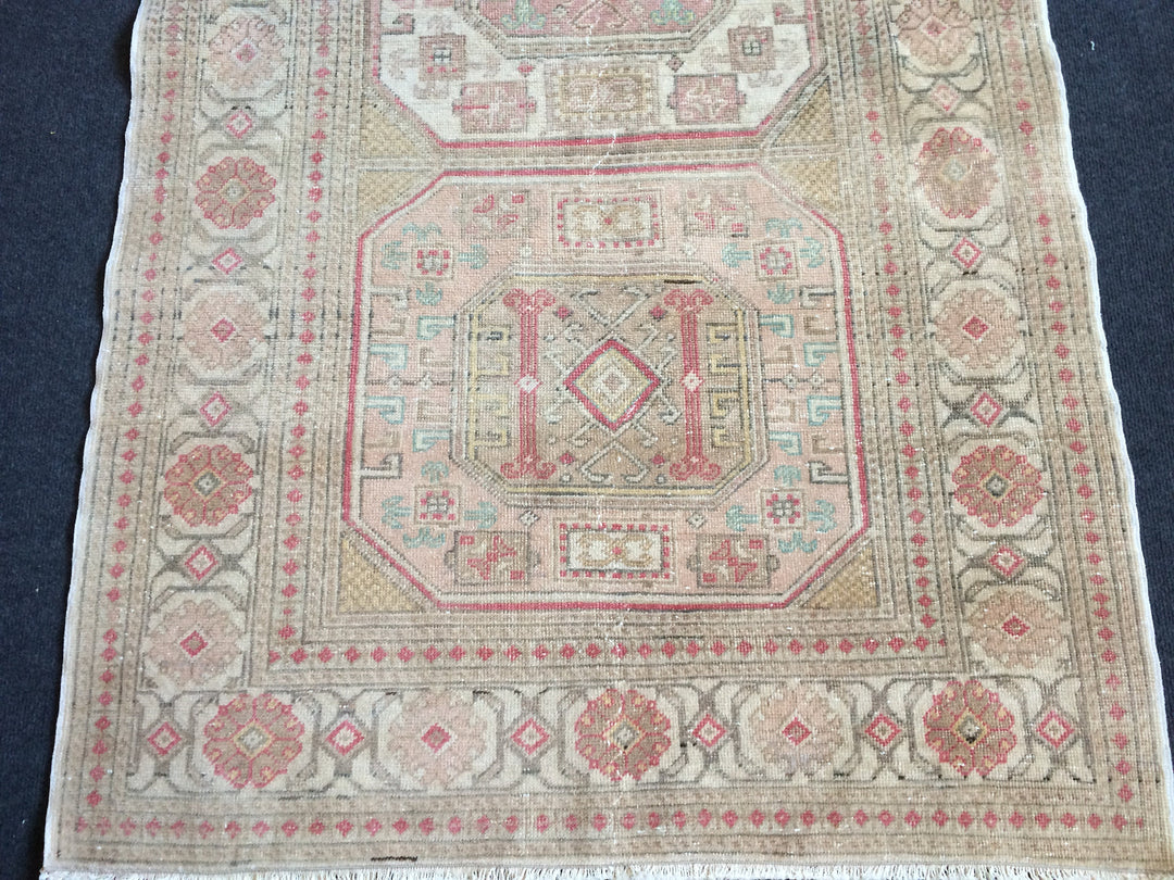 Rust Turkish Oushak Rug Hand-Knotted close-up