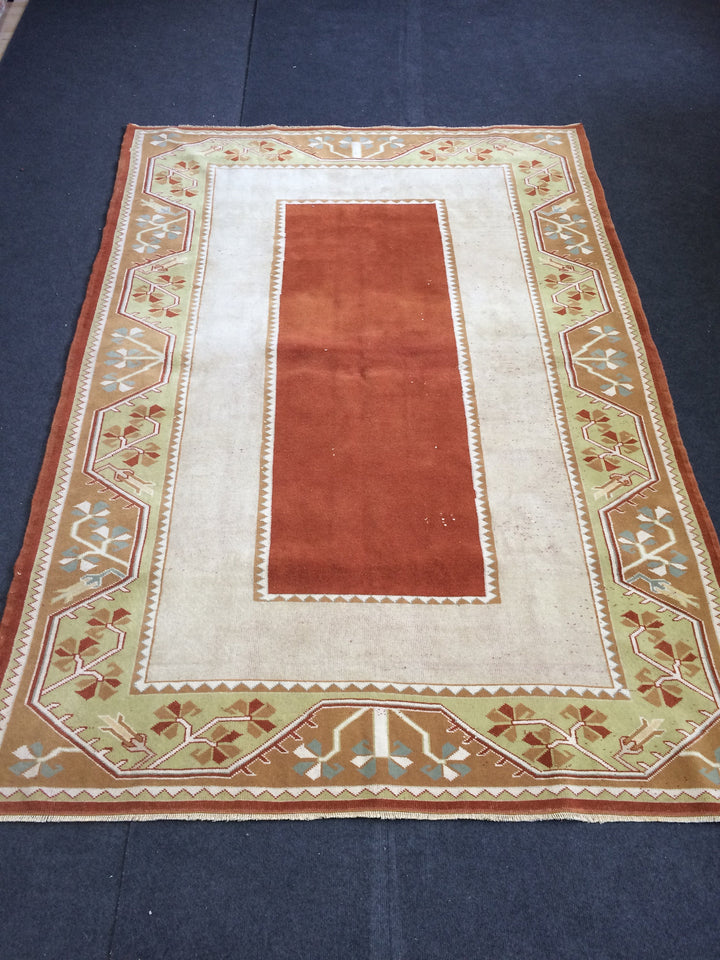 Beige Turkish Runner Rug 5' x 7' 8" Hand-Knotted | No. WR42492
