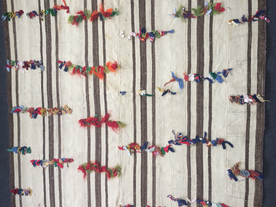 Turkish Oushak Rug 2'7" x 9'9" Flat-Weave close-up