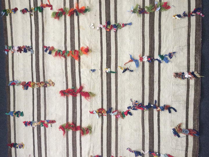 Turkish Oushak Rug 2'7" x 9'9" Flat-Weave close-up