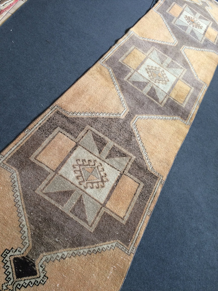 Beige Turkish Runner Rug 3' x 13' Hand-Knotted detail