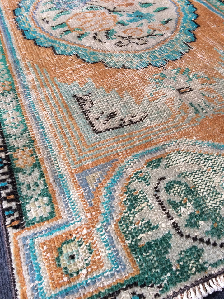 Beige Turkish Distressed Runner Rug 2' 10" x 5' Hand-Knotted | No. WR37080