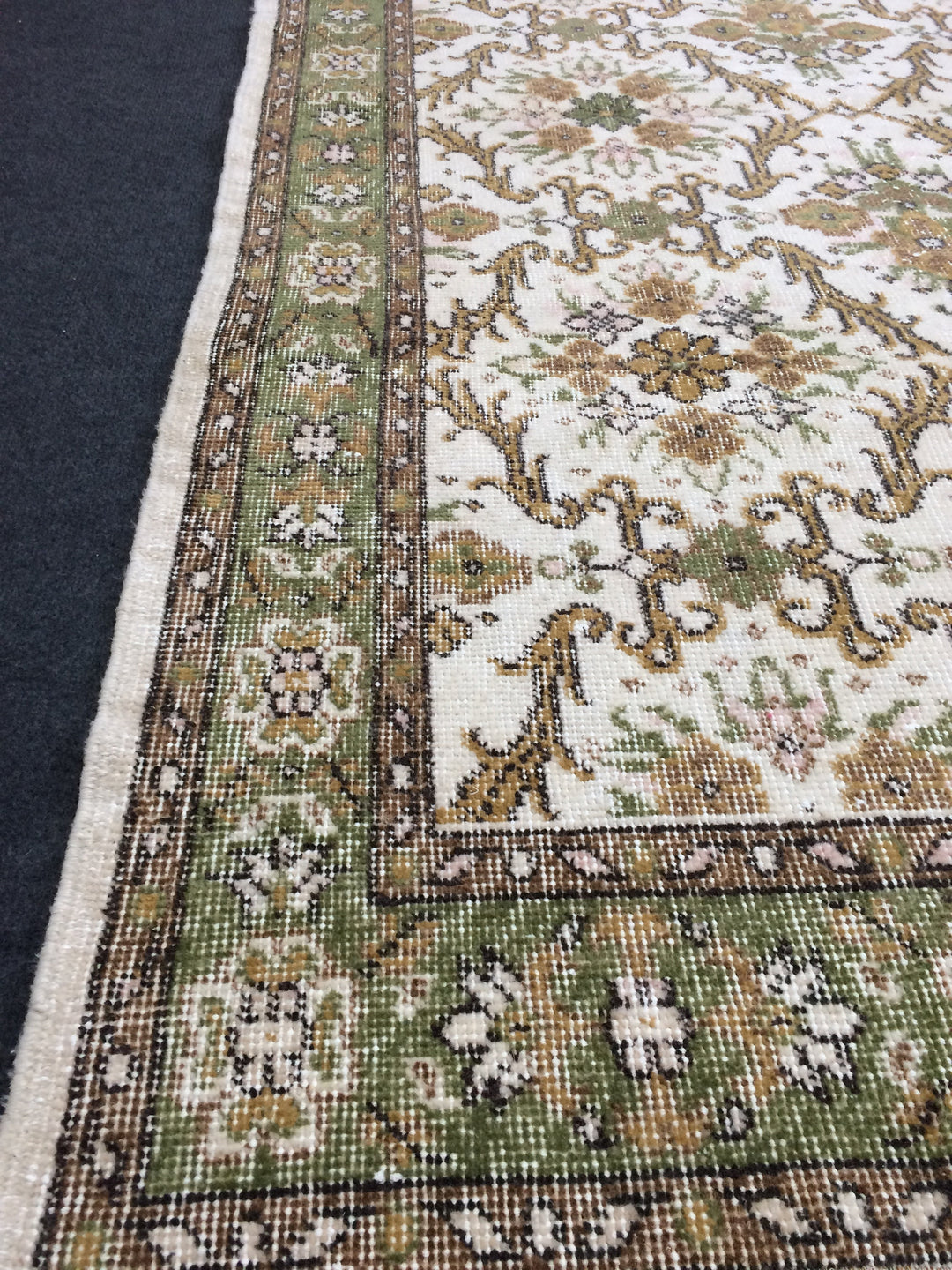 Rust Turkish Runner Rug 4' x 7' Hand-Knotted view 9