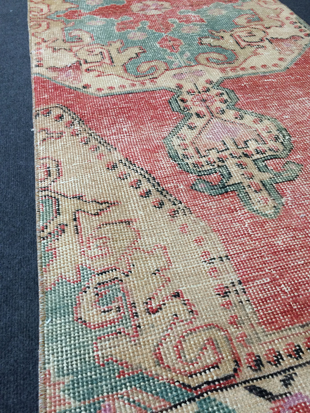 Beige Turkish Runner Rug 2' 7" x 7' 2" Hand-Knotted border