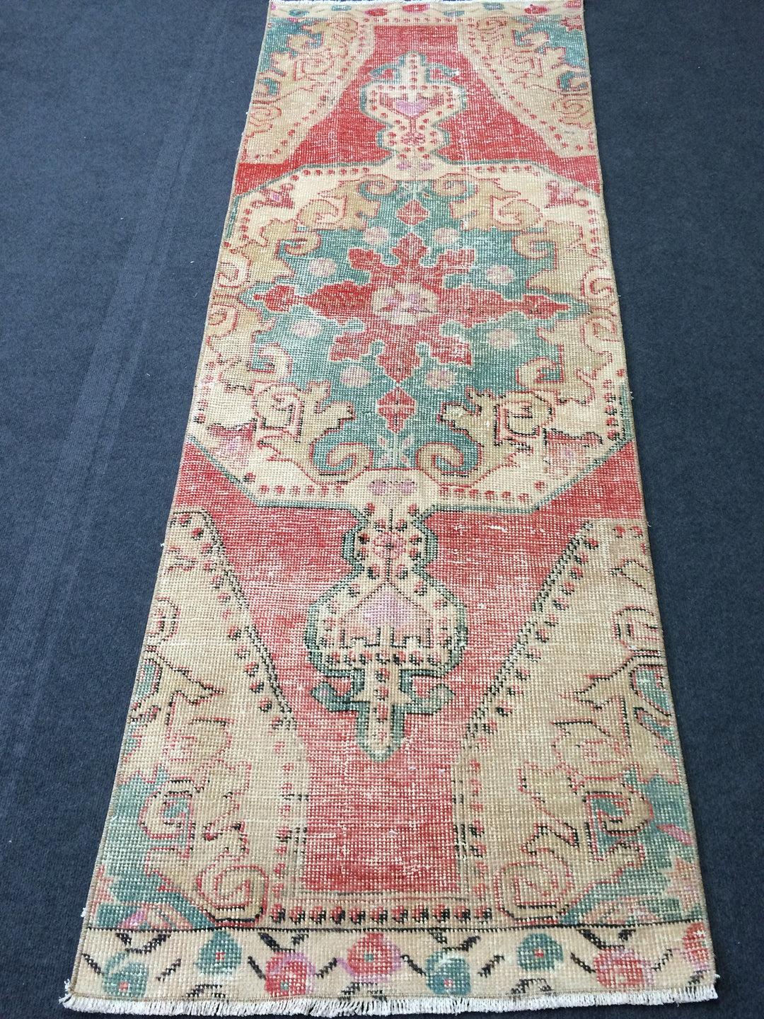 Beige Turkish Runner Rug 2' 7" x 7' 2" Hand-Knotted pattern