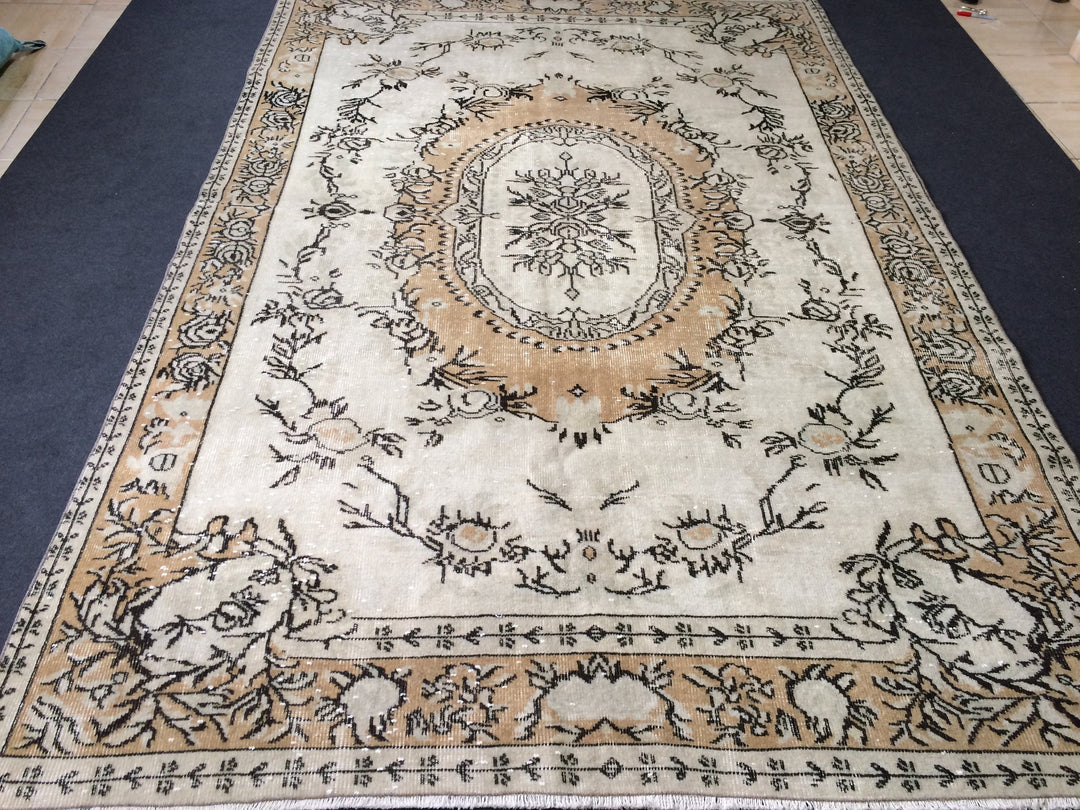 Beige Turkish Runner Rug 6' 5" x 9' 10" Hand-Knotted