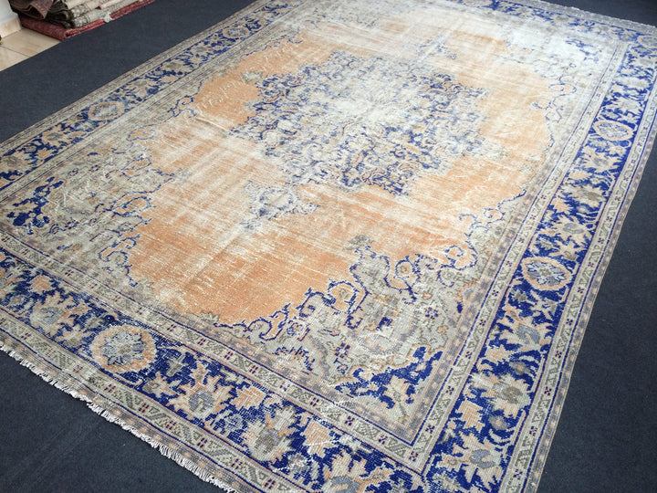 Beige Turkish Runner Rug 7' 8" x 11' Hand-Knotted | No. WR69073